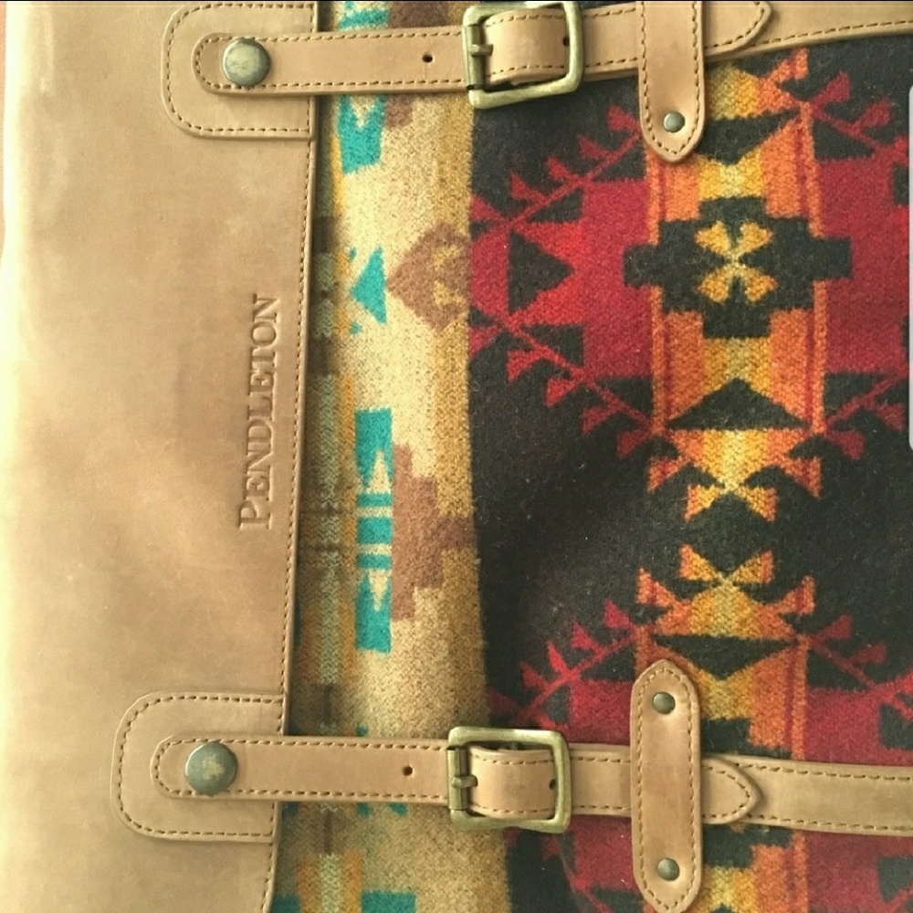Pendleton Messenger Bag